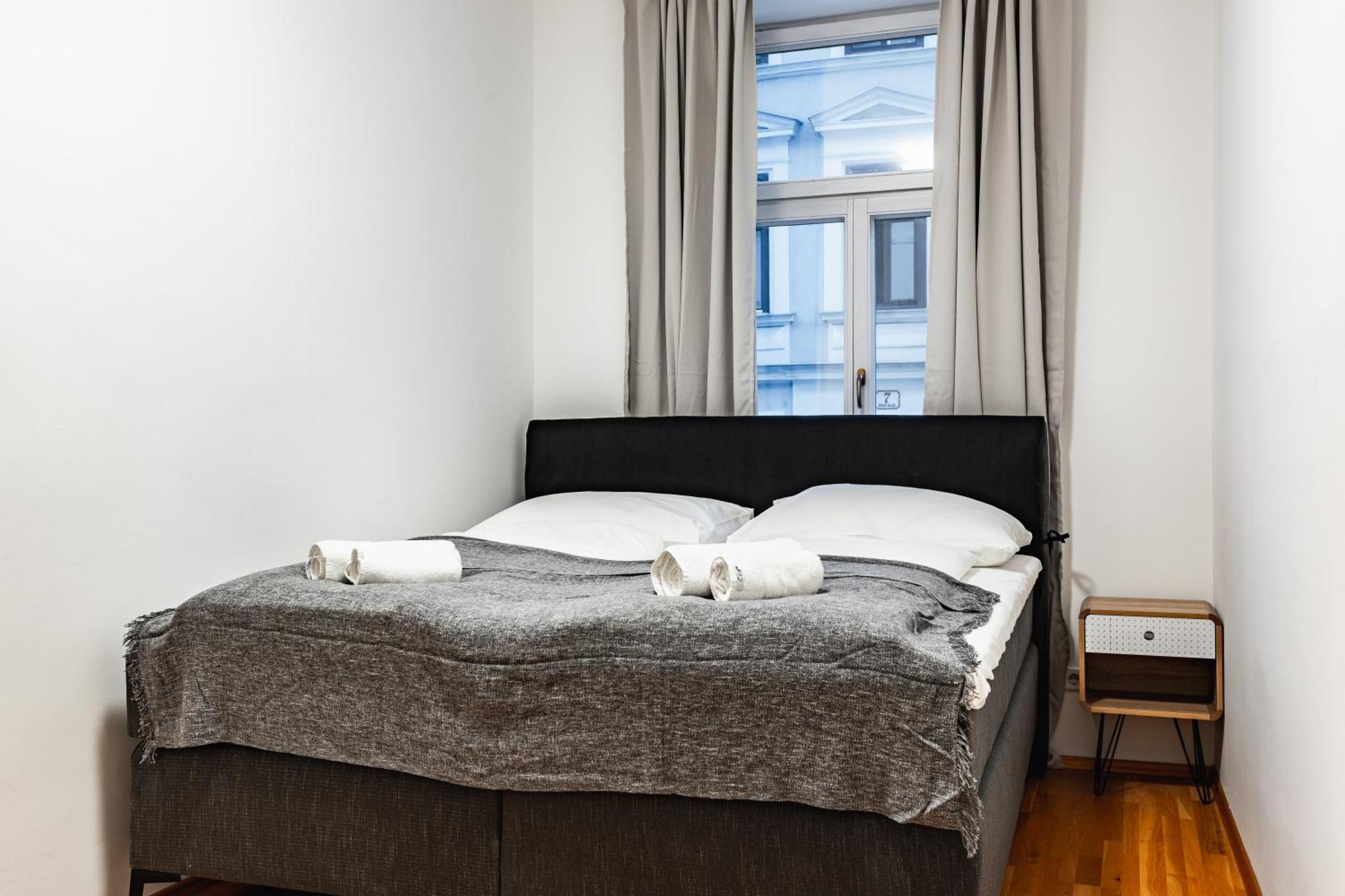 Spacious 3-Room Apt. 15 Min To The City Center Wina Bagian luar foto